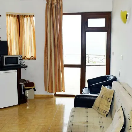 Lazur Apartament *